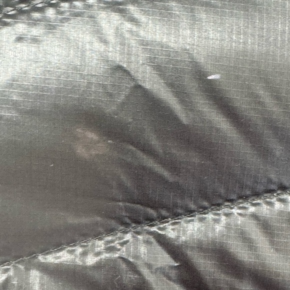 Canada Goose
Crofton Hooded Puffer Jacket - Picture 14 of 17